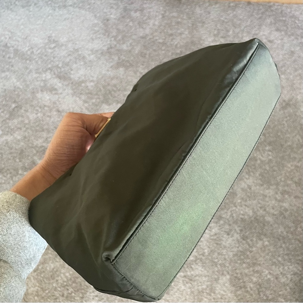 PRADA Nylon Tessuto Shoulder Bag Dark Olive Green - Picture 5 of 9